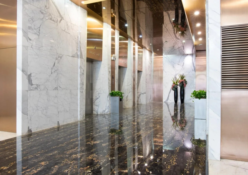Modern Classic Hotel
