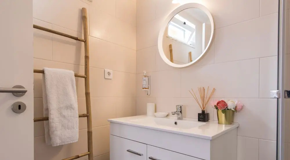 CheckinCheckout - Colares Cozy House