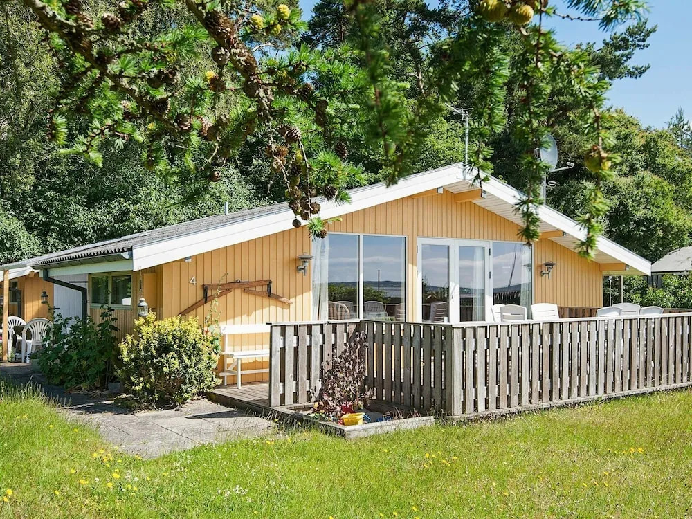 Luxurious Holiday Home in Ebeltoft Jutland With Terrace