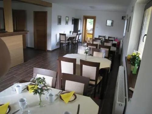 Villa Gold
