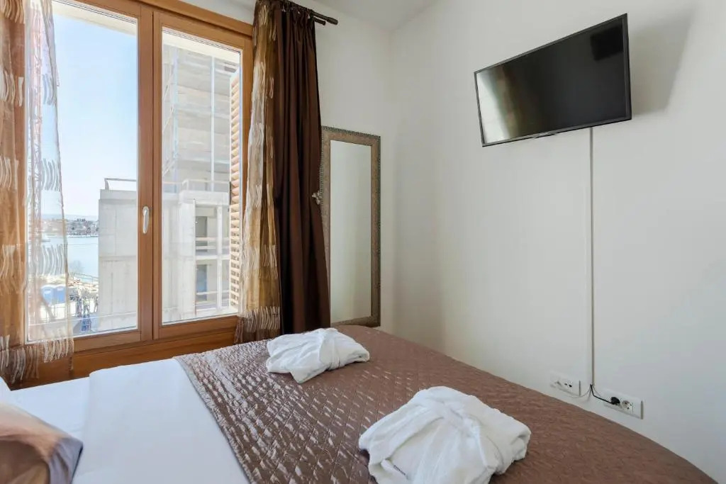 New luxury apartment Nives on seaside