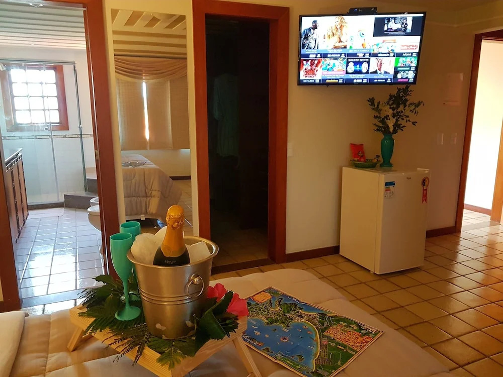 Búzios Prime: Vista Mar, 50m da Praia da Ferradura, 8 suites