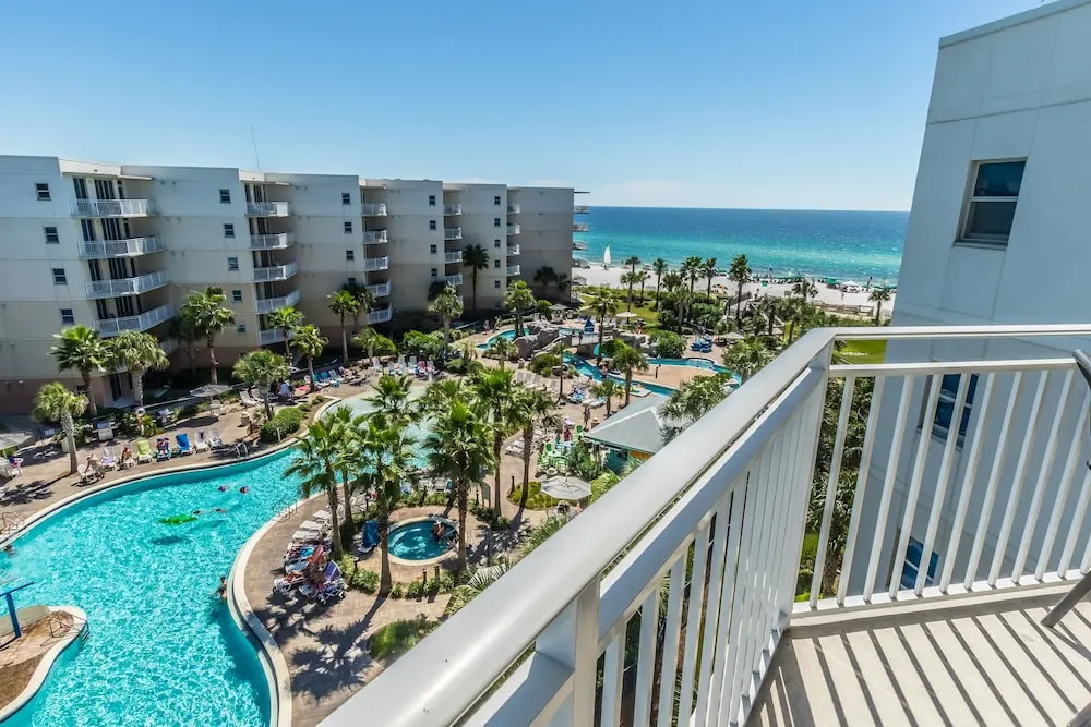 Waterscape B612 2 Bedroom Condo