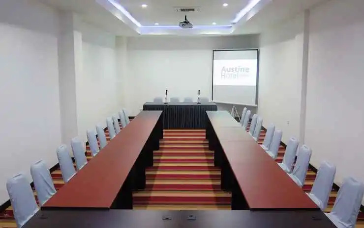 Austine Hotel