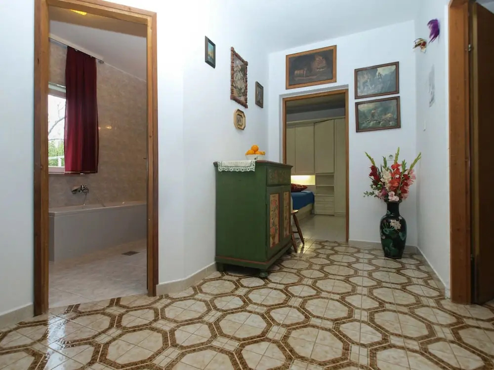 Apartment 924