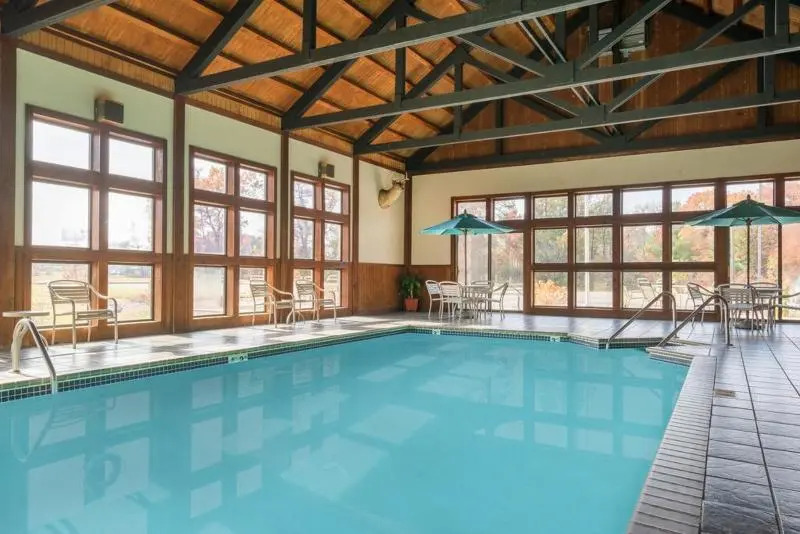 Northwoods Inn & Suites - Blackduck