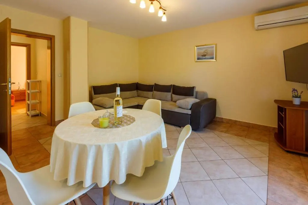 Amfora Apartments