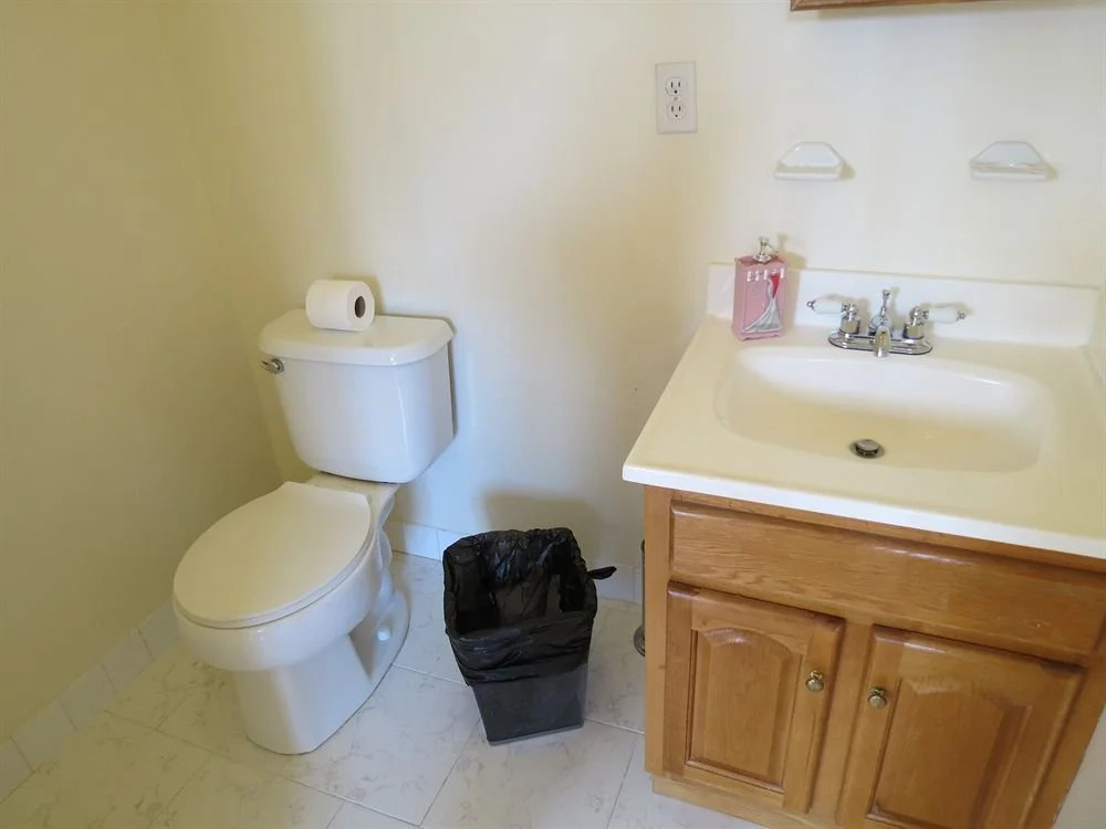 Brooklyn Deluxe Suite Apartments