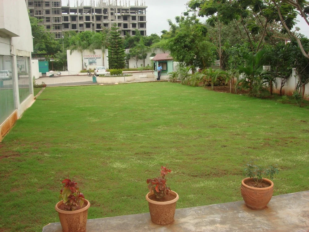 Inventree Hotel, Hinjewadi