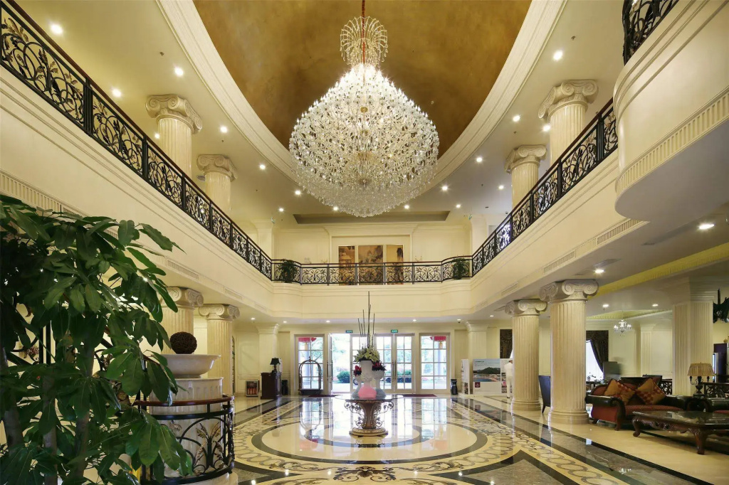 Dragon Lake Princess Hotel