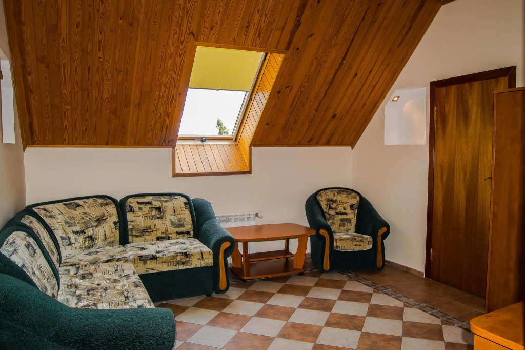 Lidiya otel