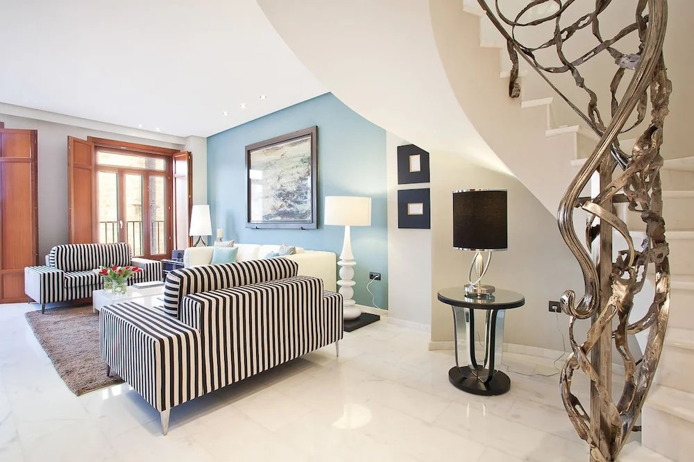 Micalet Apartments by Home Club
