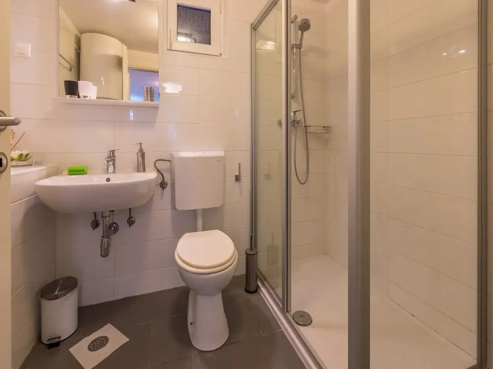 Apartments Hinic