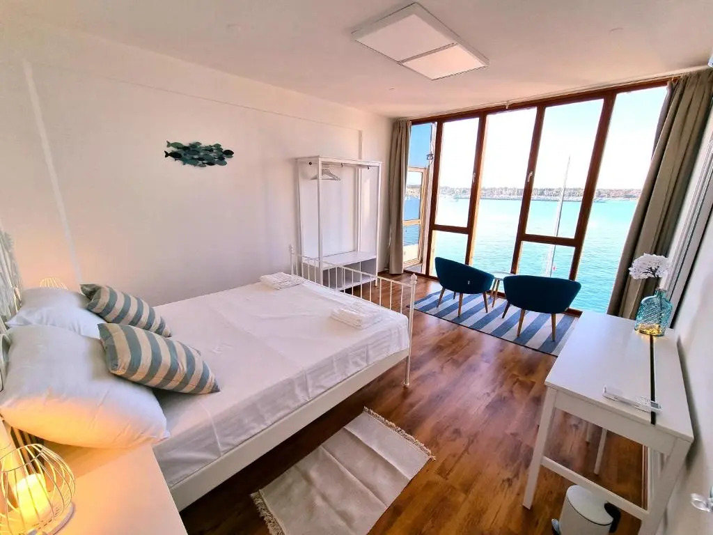 Umag center seafront seaview old town apartment 1