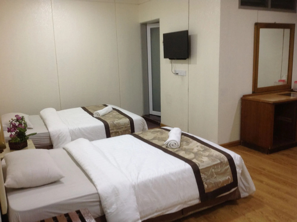 Sabrina Court Hotel