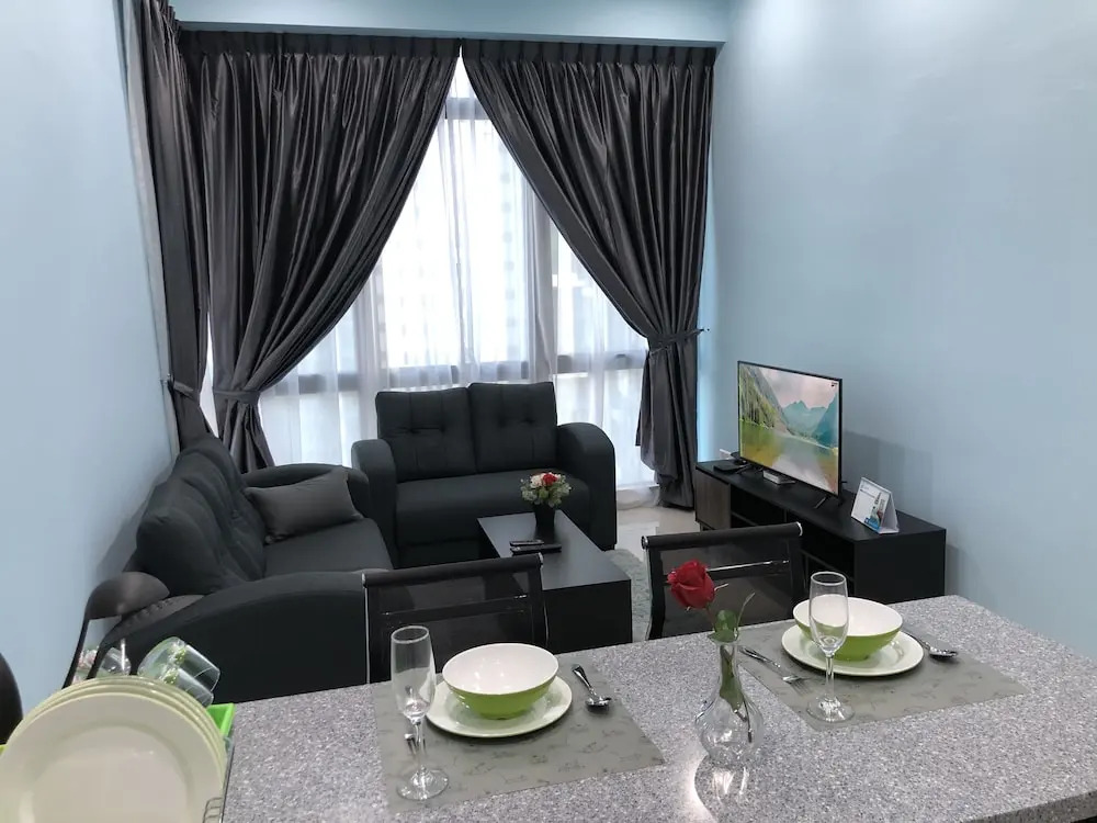 Marina Cove Premium Room