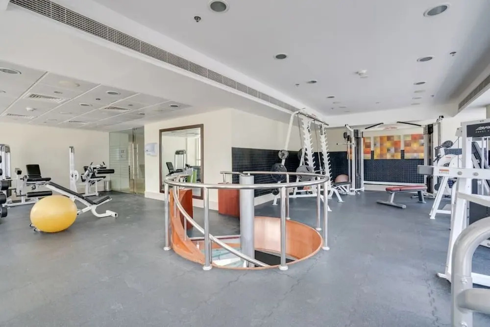 Airy Apartment With the Best View of Marina!