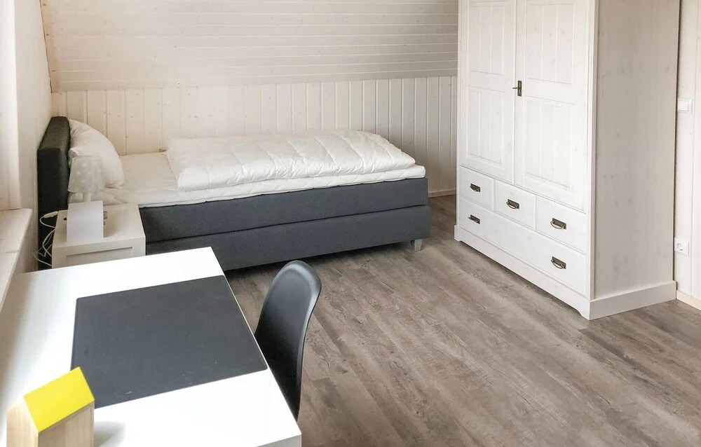 Nice Home In Ostseeresort Olpenitz With Sauna