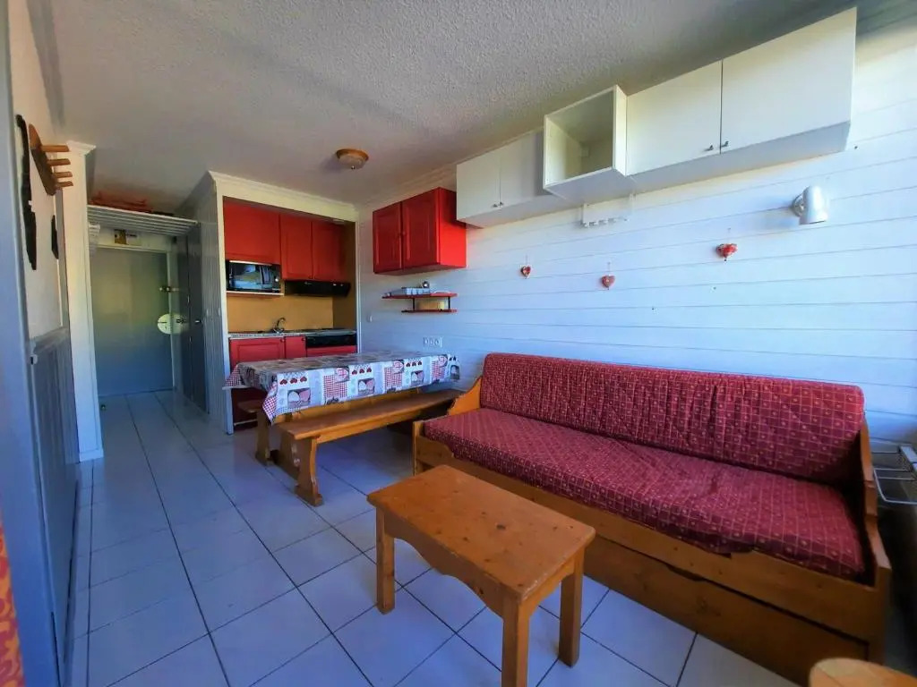 Appartement Les Menuires, 1 pièce, 4 personnes - FR-1-452-259