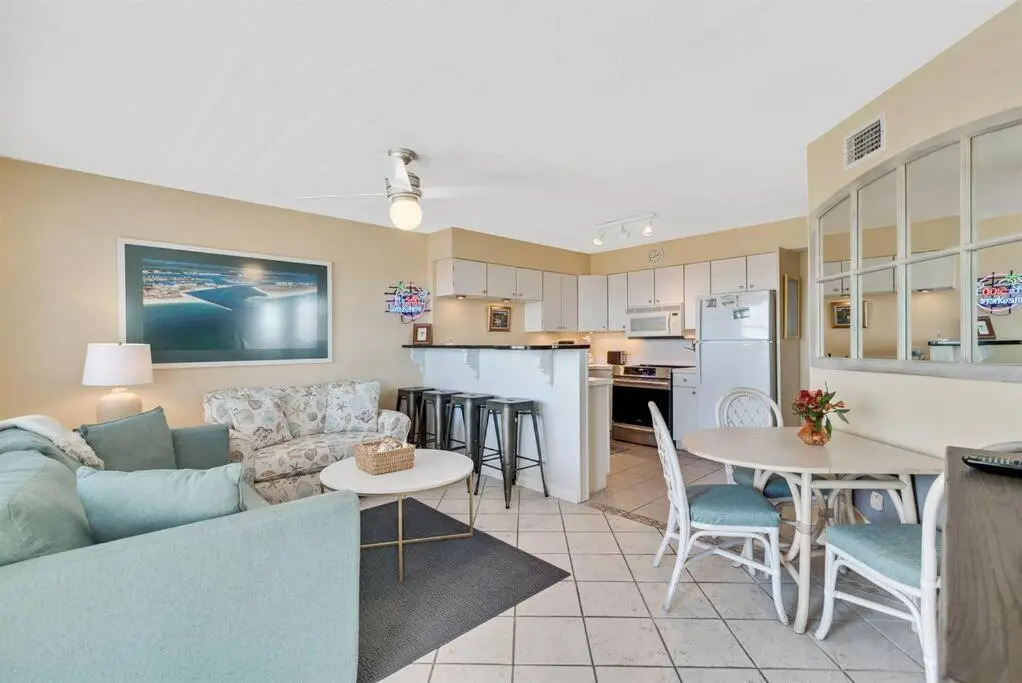 Summer Breeze #25 - Modest Beachfront with views of the Pass! Great Location!