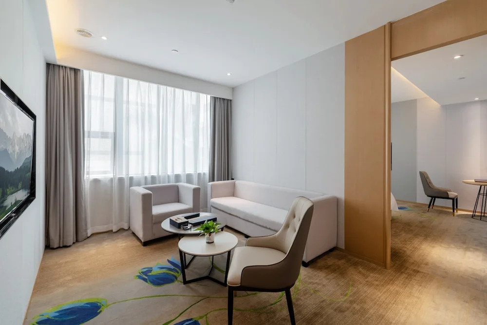 Apex Hotel