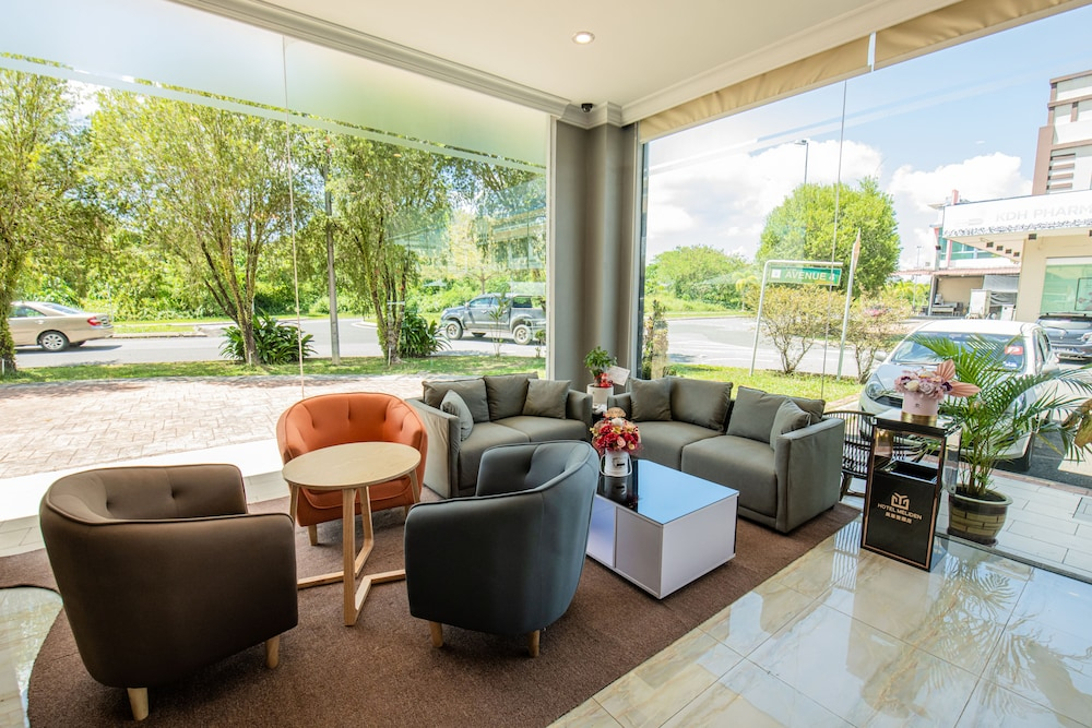 Capital O 90617 Hotel Meliden