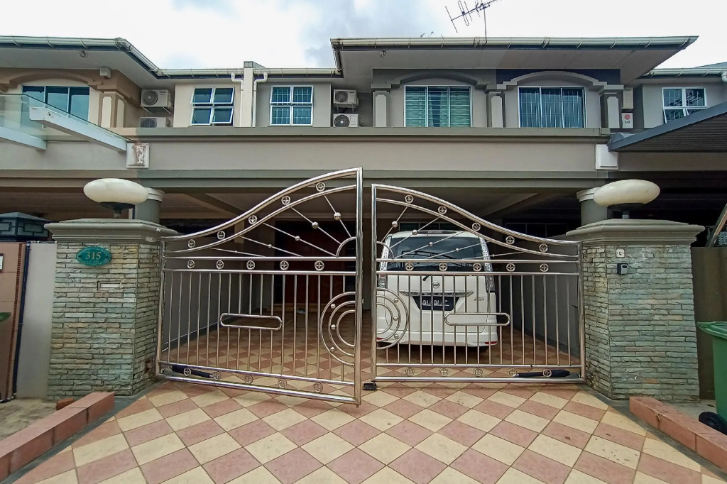 OYO 90216 Sunny Hill Homestay