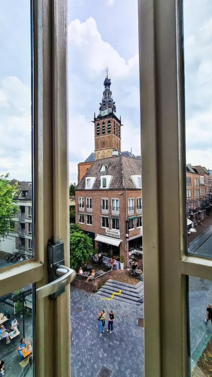 HOLT Hotel