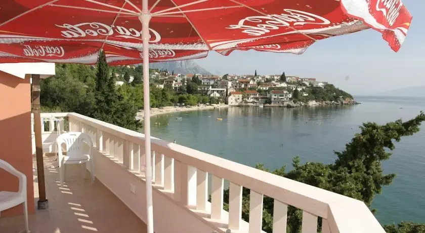 Villa Nelo