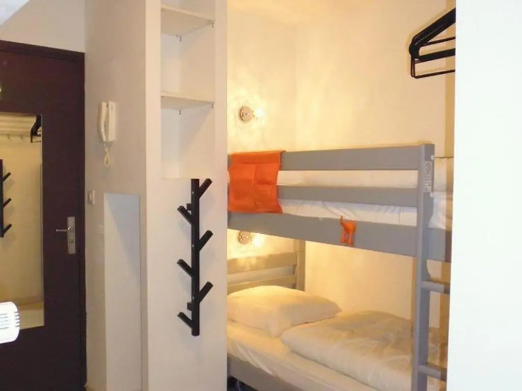 Appartement Gourette, 2 pièces, 6 personnes - FR-1-400-51