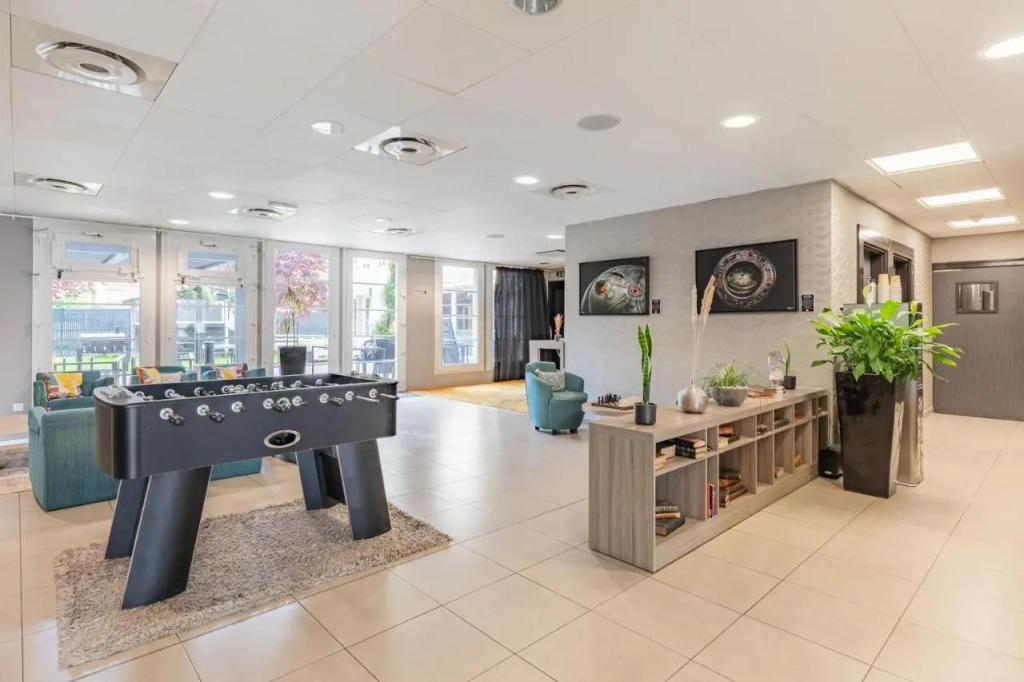 Air Hotel Paris Le Bourget
