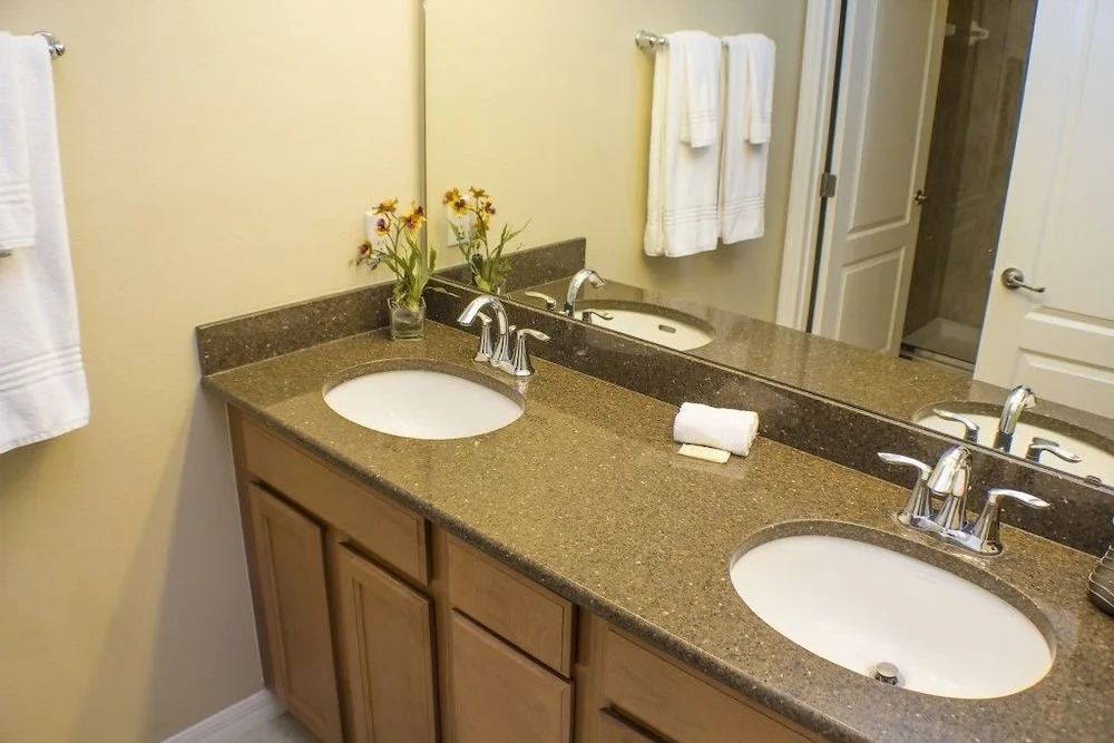 Ip60387 - Paradise Palms - 5 Bed 4 Baths Townhome