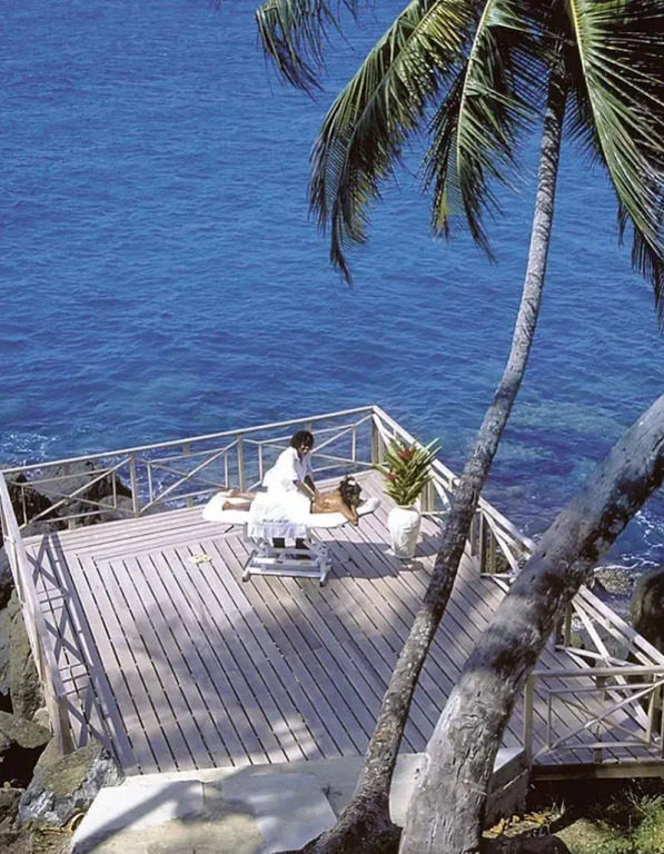 Blue Haven Hotel