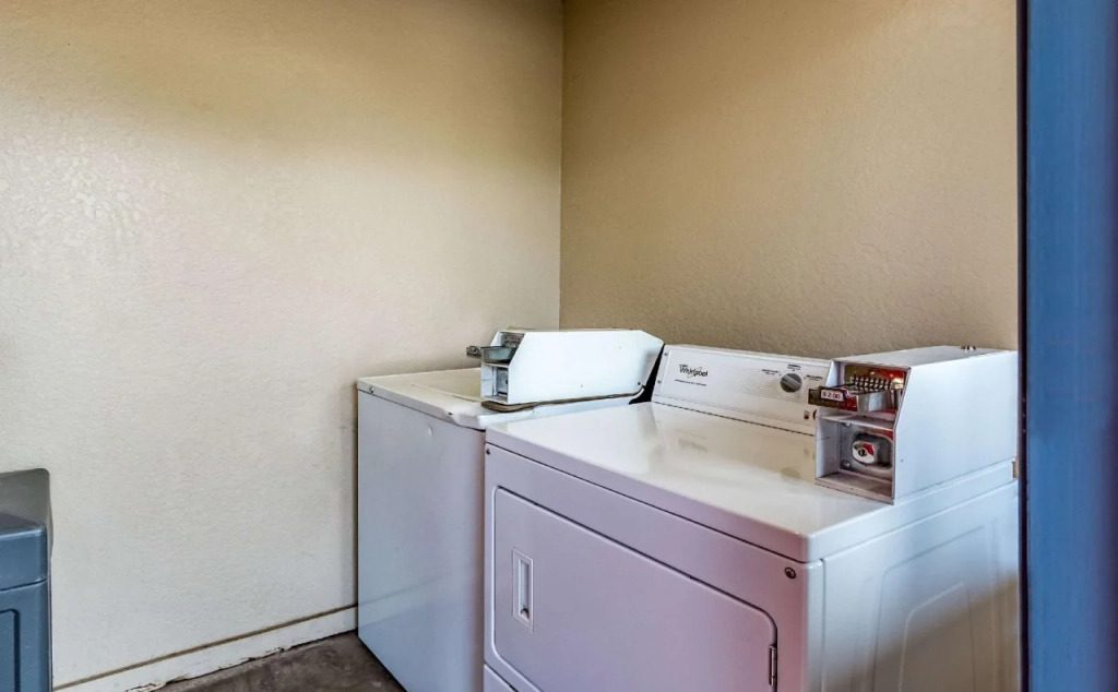 Econo Lodge Near SeaWorld