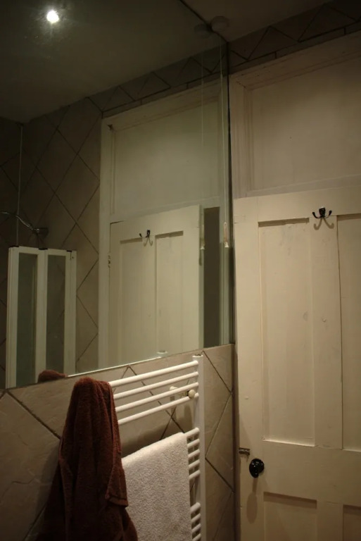 1 Bedroom Apartment in West London