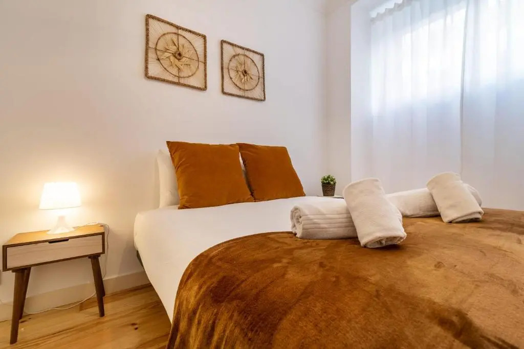 1bd Industrial-Styled Home in Lisbon by GuestReady