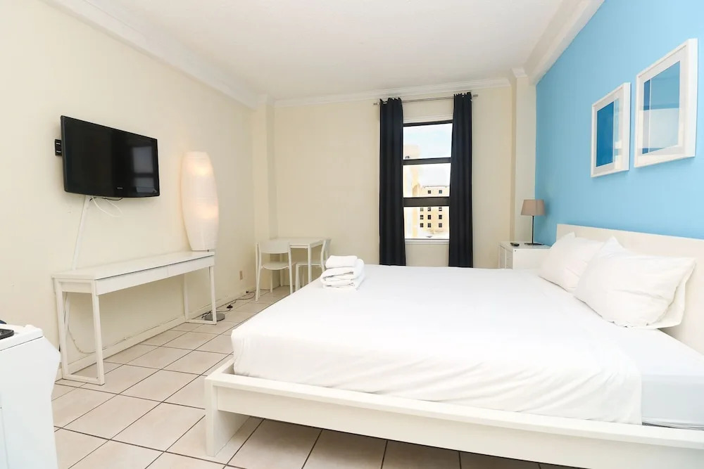 670 Partial Ocean View Hollywood Beach
