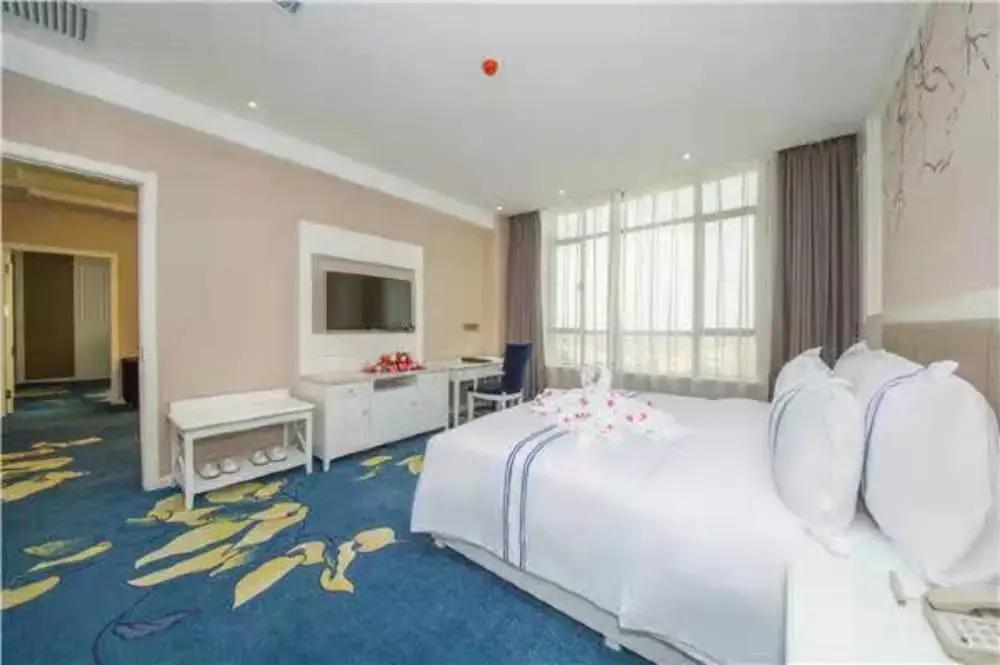 Huashan Xinghe International Hotel