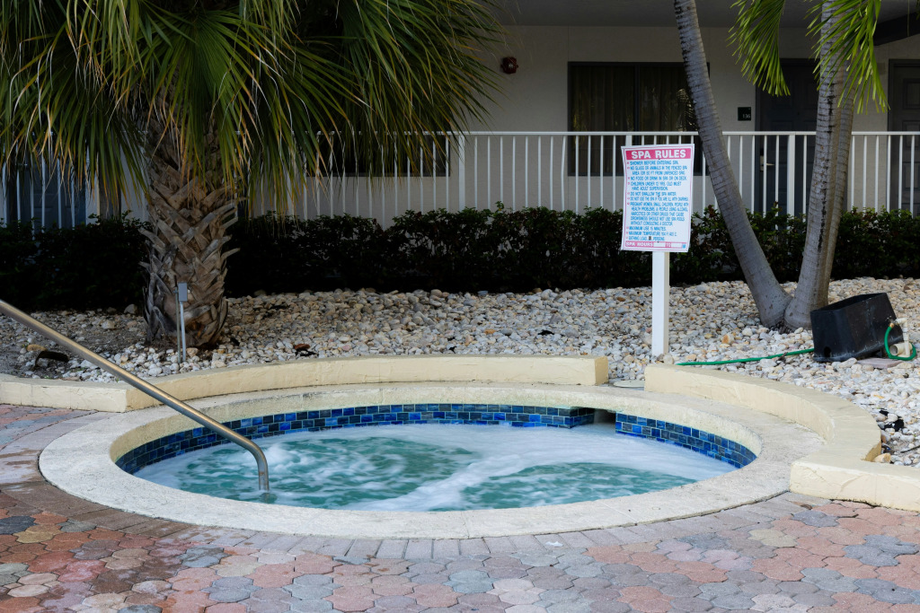 Holiday Inn & Suites Boca Raton - North