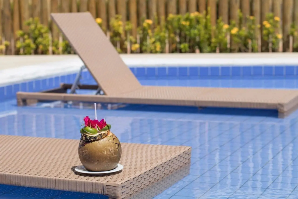 Wave Suites Hotel