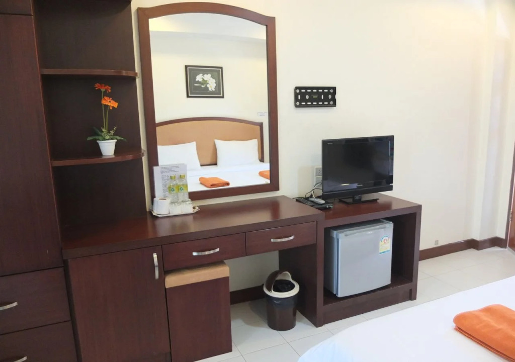 EKALUK PLACE INN