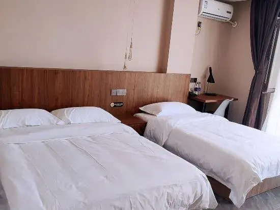 Dalian Jiayan Collection Hotel