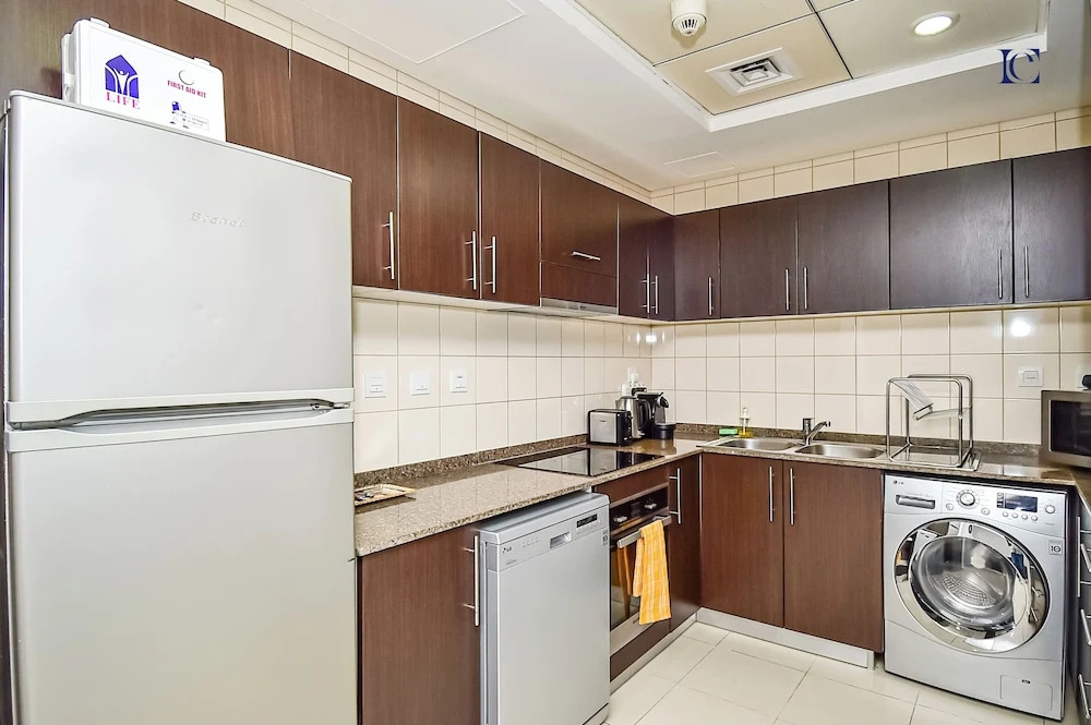 MRNE - Spacious furnished apartment