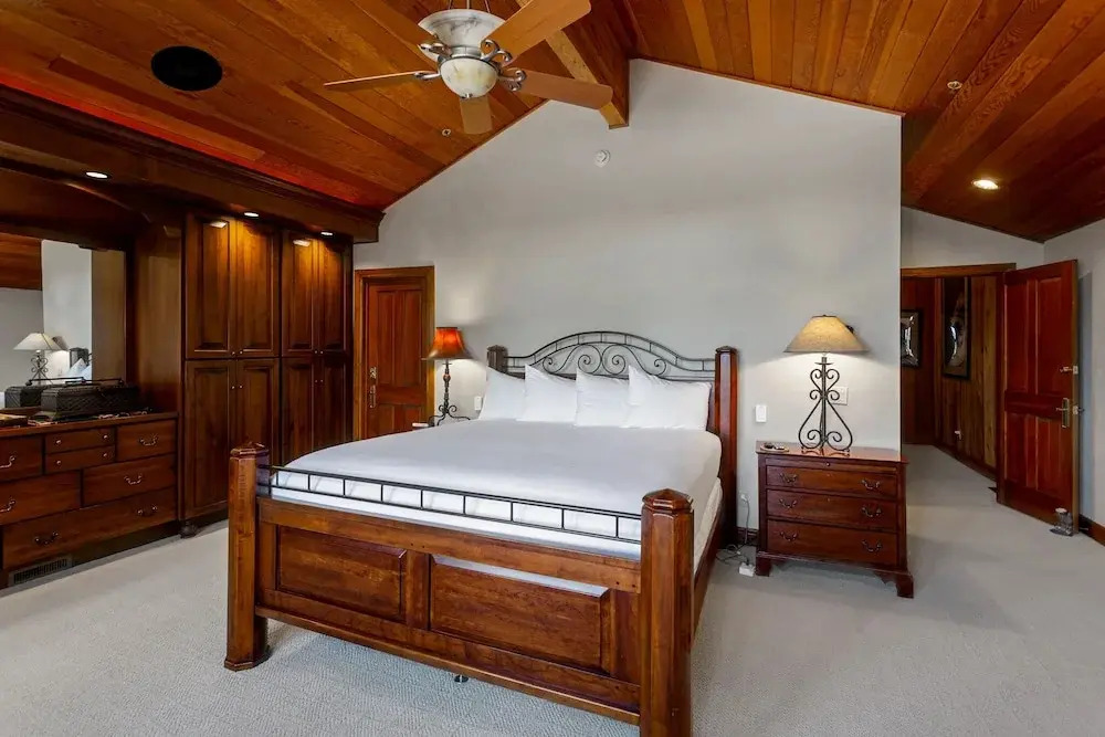 La Maconnerie at Deer Valley Resort - Four Bedroom Condo with Hot Tub #3 4 Condo