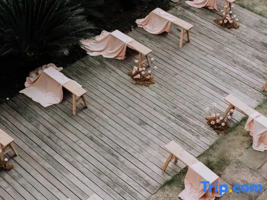 Blossom Hill Hotel Ningbo Hanling
