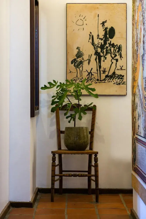 Faure Street 20(No Front Desk Contact The Property 5 Days In Advance)