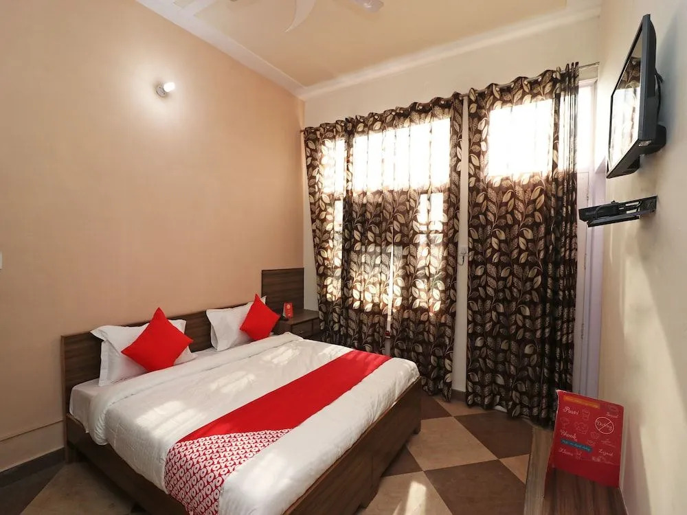 OYO 23246 Mann Bed And Breakfast