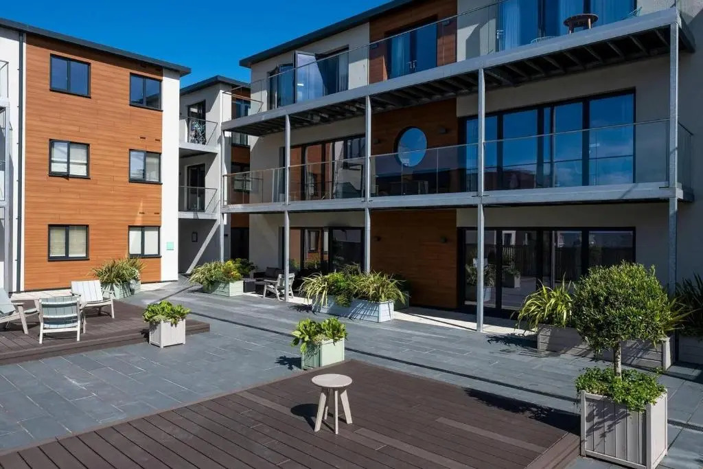 This Apartment is No Longer Available
