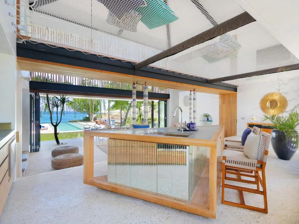 Villa Seascape by Elite Havens