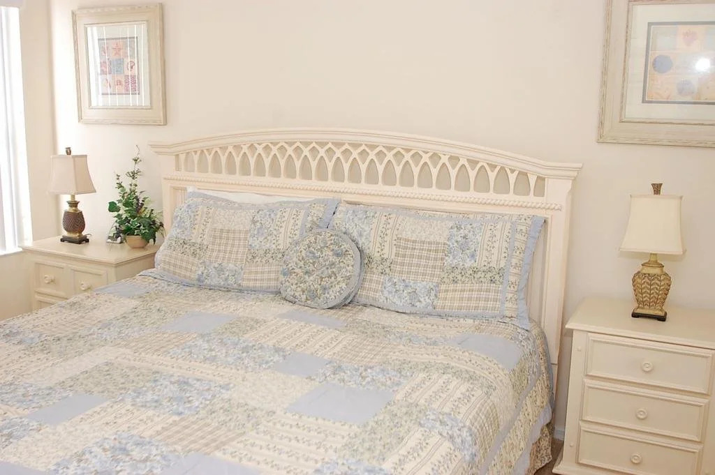 TV119PB Summer Beach Villa 4 Br villa by RedAwning